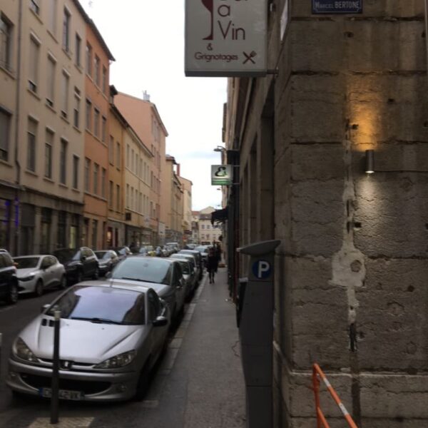 FaceB Enseigne signalétique