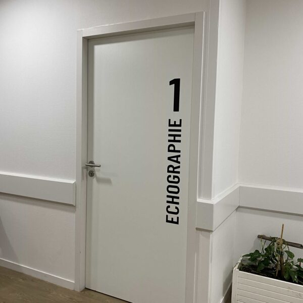 FaceB Porte Signalétique