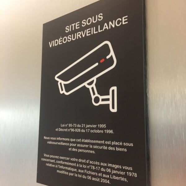 FaceB Signalétique règlementaire