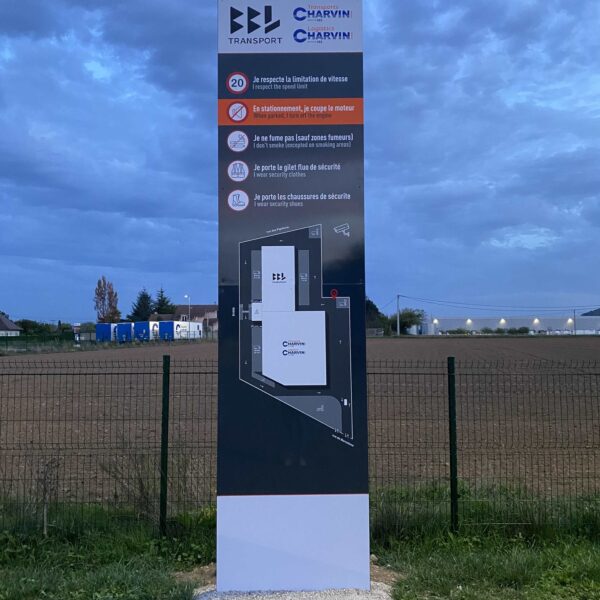 FaceB Totem Signalétique